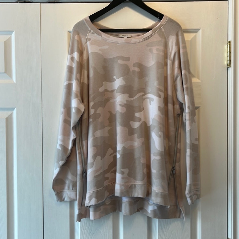 Stella and Dot Zip Pullover